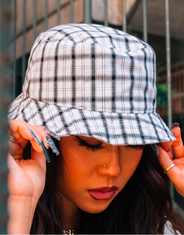 Bob à carreaux 5003C