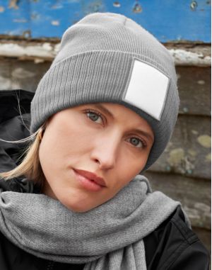 BONNET À PATCH APPLIQUÉ