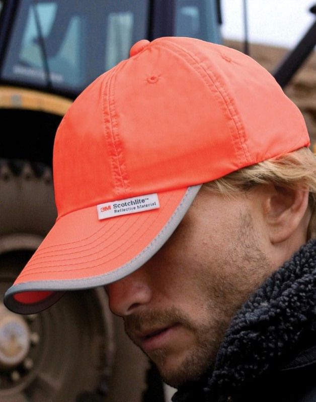 CASQUETTE BORDURES RÉFLÉCHISSANTES